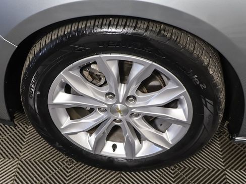 Used 2023 Chevrolet Malibu LT image 15