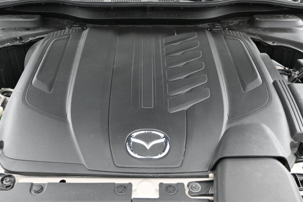 Used 2024 MAZDA CX-90 3.3 Turbo w/ Preferred Package AWD/4WD image 46