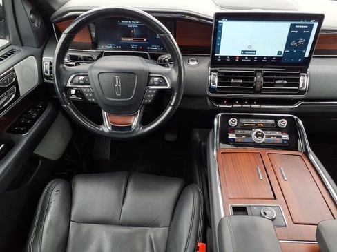 Used 2022 Lincoln Navigator L Reserve image 21