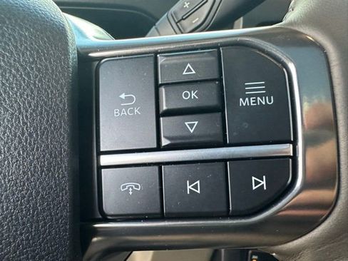 Used 2025 Ford F350 Platinum w/ Platinum Plus Package image 27