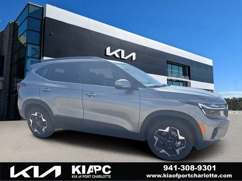 Certified 2024 Kia Seltos EX AWD/4WD image 1