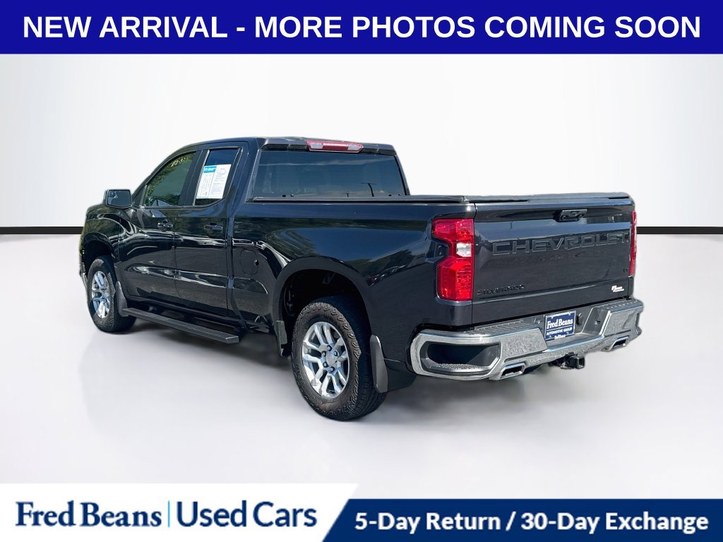 Used 2023 Chevrolet Silverado 1500 LT w/ Z71 Off-Road Package AWD/4WD image 5
