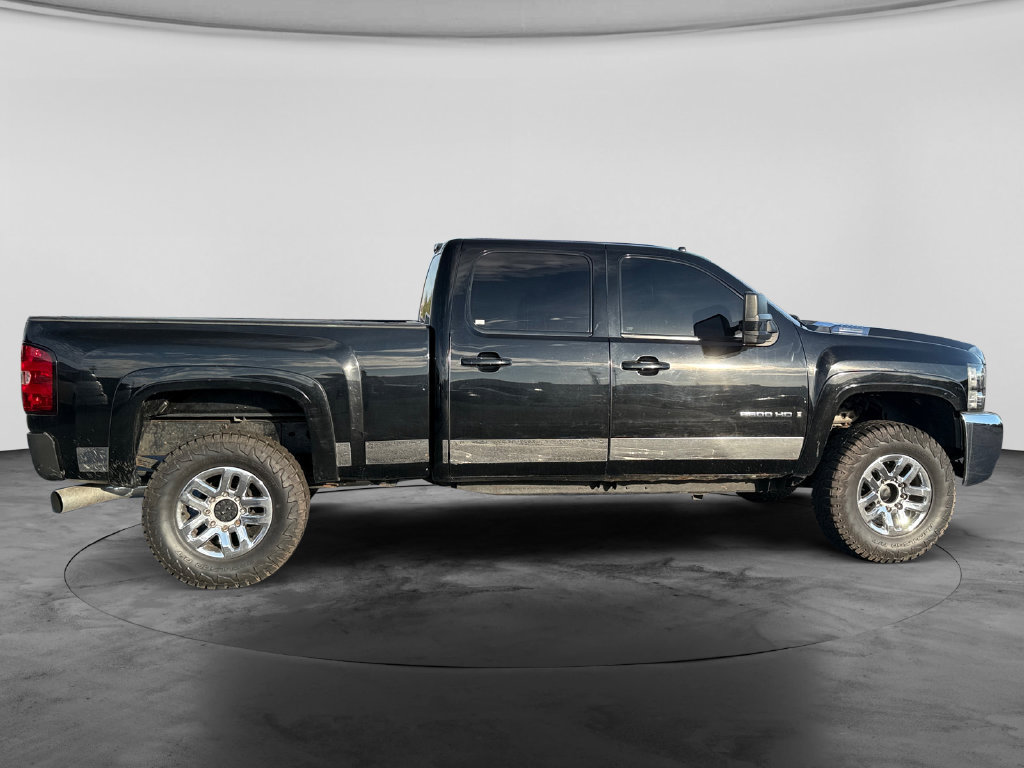 Used 2008 Chevrolet Silverado 2500 LTZ w/ Safety Package AWD/4WD image 11