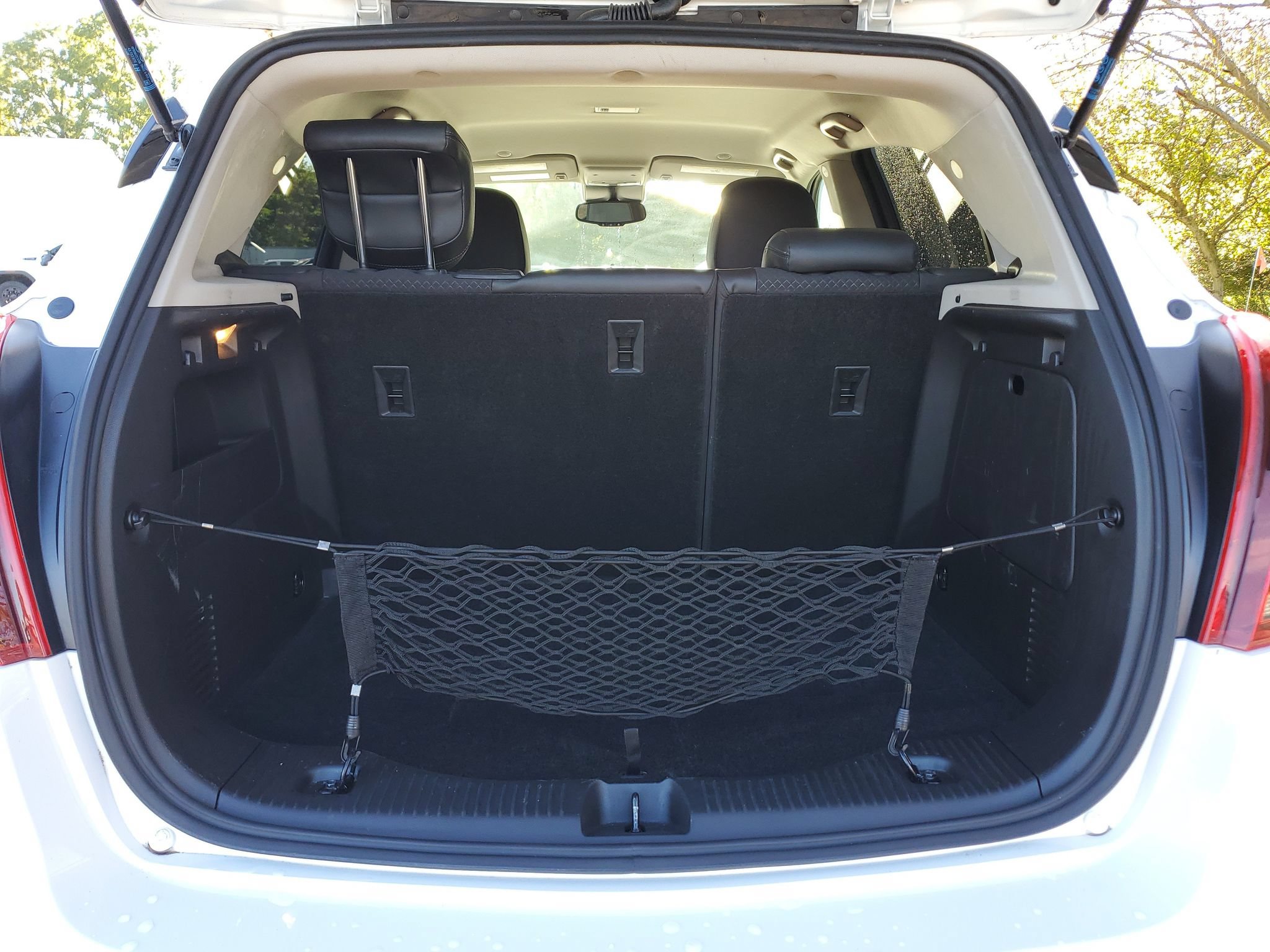 Used 2022 Buick Encore Preferred w/ Safety Package FWD image 8