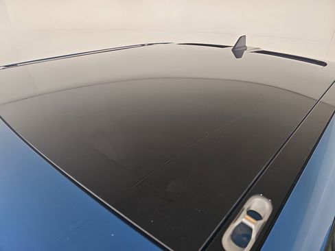 Used 2023 Rivian R1T Adventure image 13