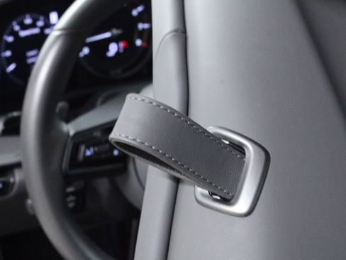 Certified 2020 Porsche 911 Carrera 4S image 32