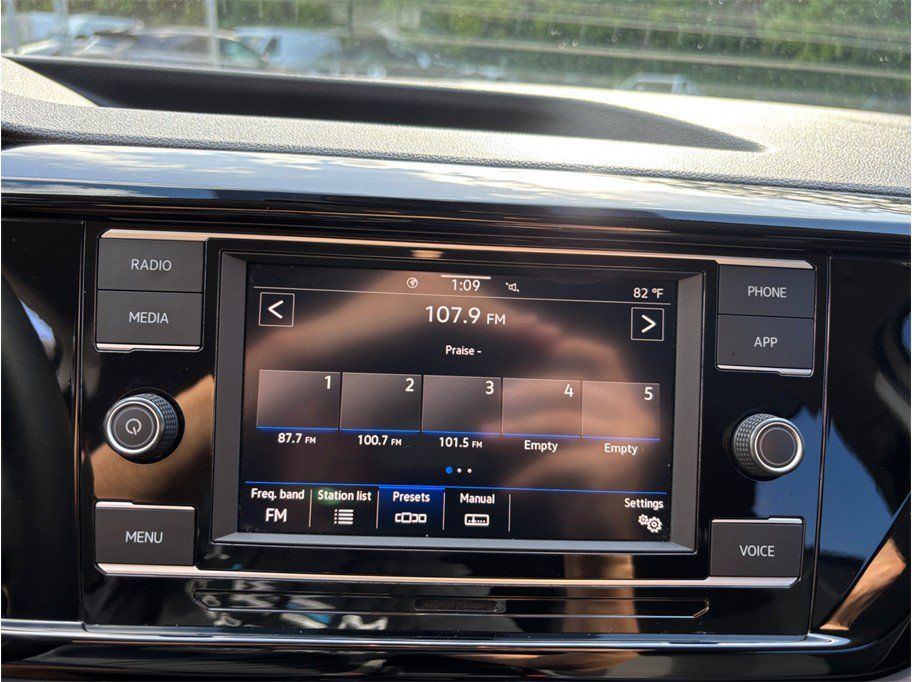 Used 2022 Volkswagen Taos S w/ IQ Drive S Package FWD image 23