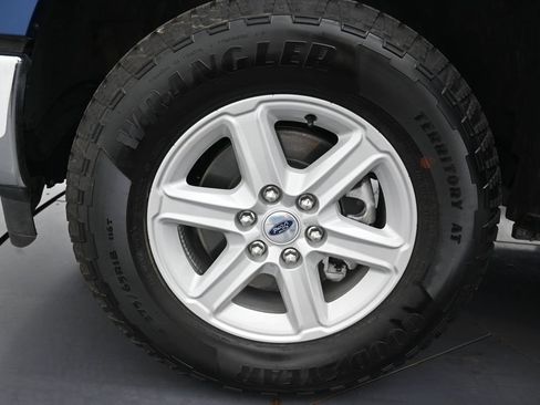 Used 2025 Ford F150 XLT AWD/4WD image 30