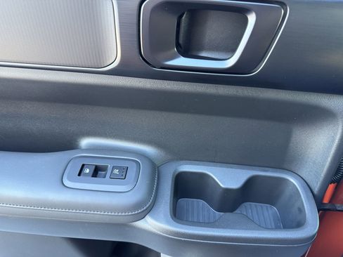 Used 2025 Hyundai Santa Fe Calligraphy image 18