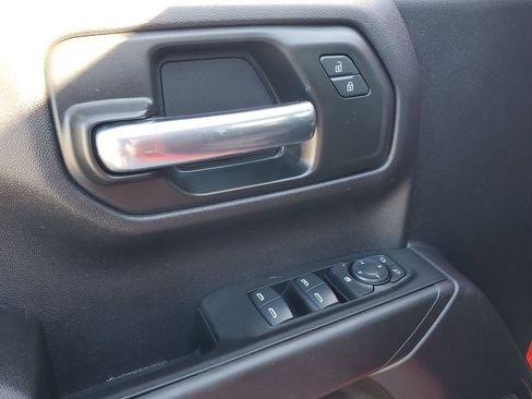 Used 2024 Chevrolet Silverado 1500 Custom Trail Boss image 43