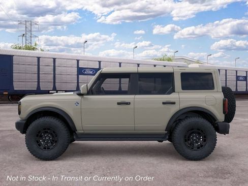 New 2026 Ford Bronco Outer Banks w/ Sasquatch Package AWD/4WD image 3
