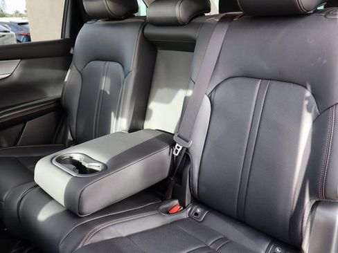 Certified 2025 MAZDA CX-90 Plug-In Hybrid w/ Preferred image 15