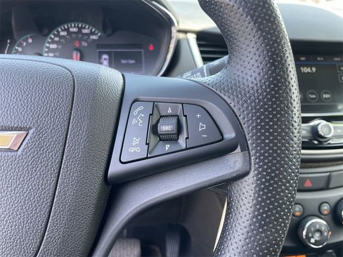 Used 2019 Chevrolet Trax LS w/ Tint and Cruise Package image 16