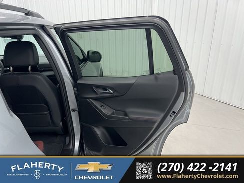Used 2025 Chevrolet Equinox RS w/ Safety and Technology Package FWD image 12