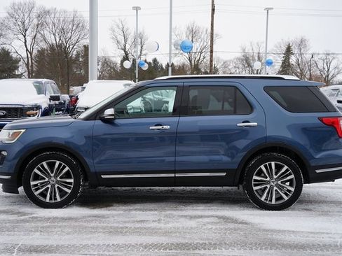 Certified 2018 Ford Explorer Platinum image 4
