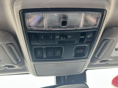 Used 2020 Toyota 4Runner Nightshade AWD/4WD image 37