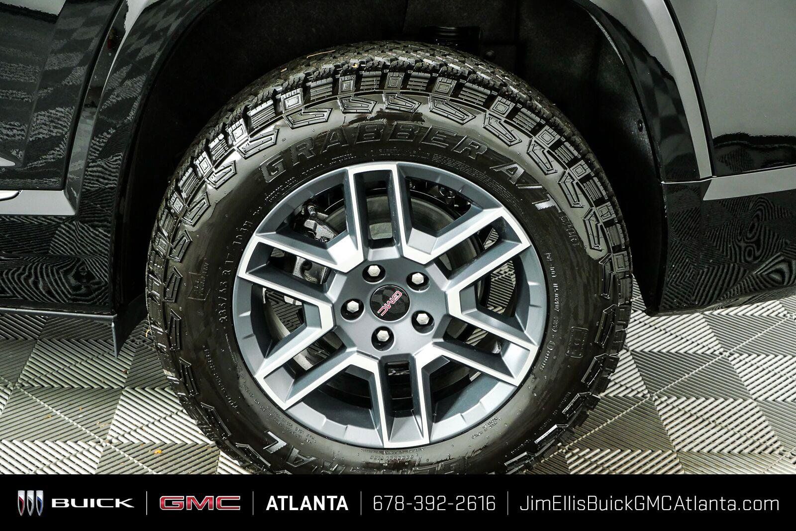 New 2027 GMC Terrain AT4 w/ Convenience Package III AWD/4WD image 36