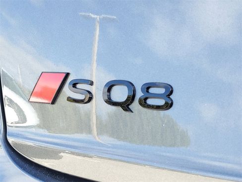 New 2026 Audi SQ8 Prestige image 5