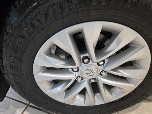 Used 2023 Lexus GX 460 Premium w/ Premium Plus Package image 11