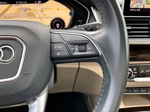 Used 2018 Audi Q5 Premium Plus image 25