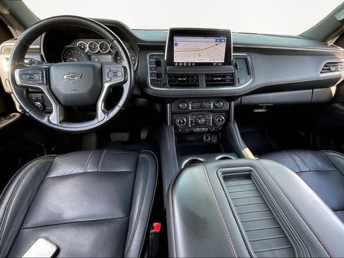 Used 2021 Chevrolet Suburban RST w/ Luxury Package image 7