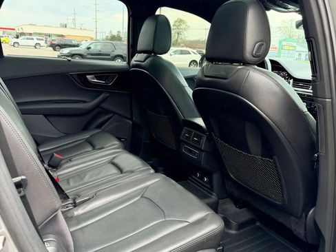 Used 2018 Audi Q7 3.0T Premium Plus image 9