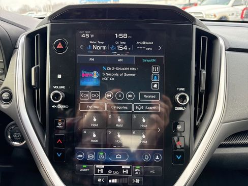 Used 2024 Subaru Crosstrek 2.0i Premium w/ Popular Package #4 image 14