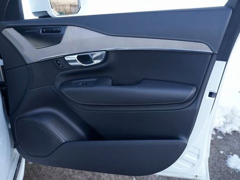 Used 2021 Volvo XC90 T8 Inscription w/ Advanced Package image 36