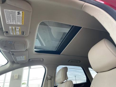 Used 2019 Lincoln MKC Reserve w/ MKC Climate Package AWD/4WD image 16