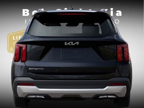 New 2026 Kia Sorento S FWD image 13