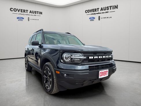 Used 2023 Ford Bronco Sport Outer Banks AWD/4WD image 7