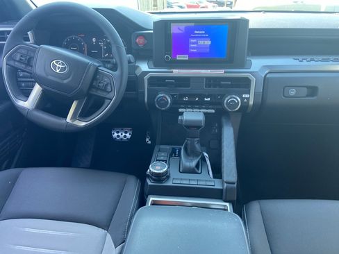 New 2025 Toyota Tacoma TRD Sport image 8