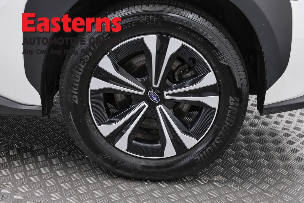 Used 2023 Subaru Solterra AWD image 32