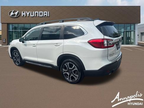 Used 2023 Subaru Ascent Limited w/ Technology Package AWD/4WD image 3