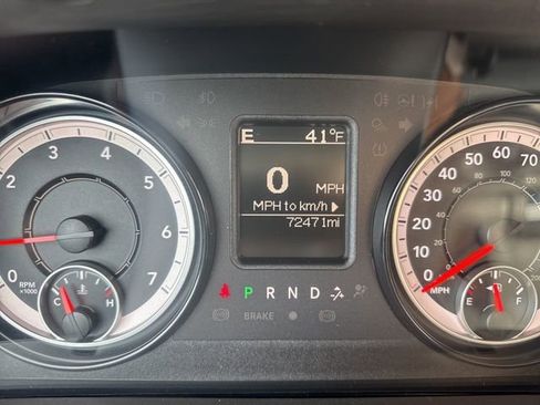 Used 2018 RAM 1500 Express w/ Express Value Package image 14