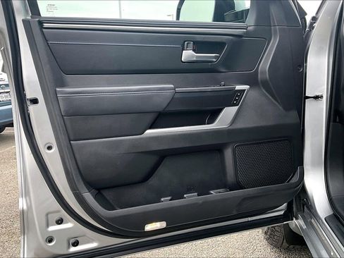 Used 2025 Toyota Tundra Platinum image 22