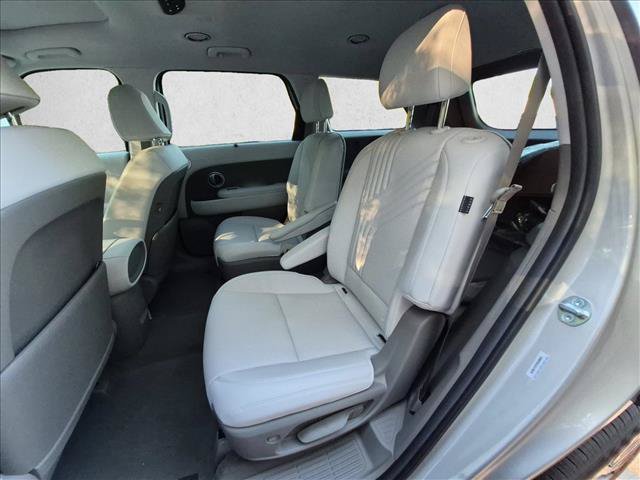New 2027 Hyundai Palisade SEL Premium FWD image 16