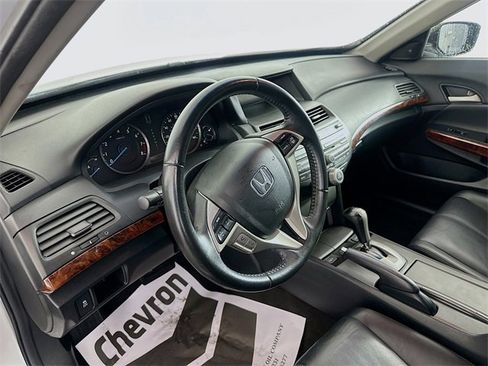 Used 2012 Honda Crosstour EX-L image 9