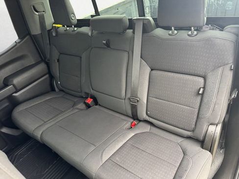 Used 2021 Chevrolet Silverado 1500 LT w/ Convenience Package II image 13