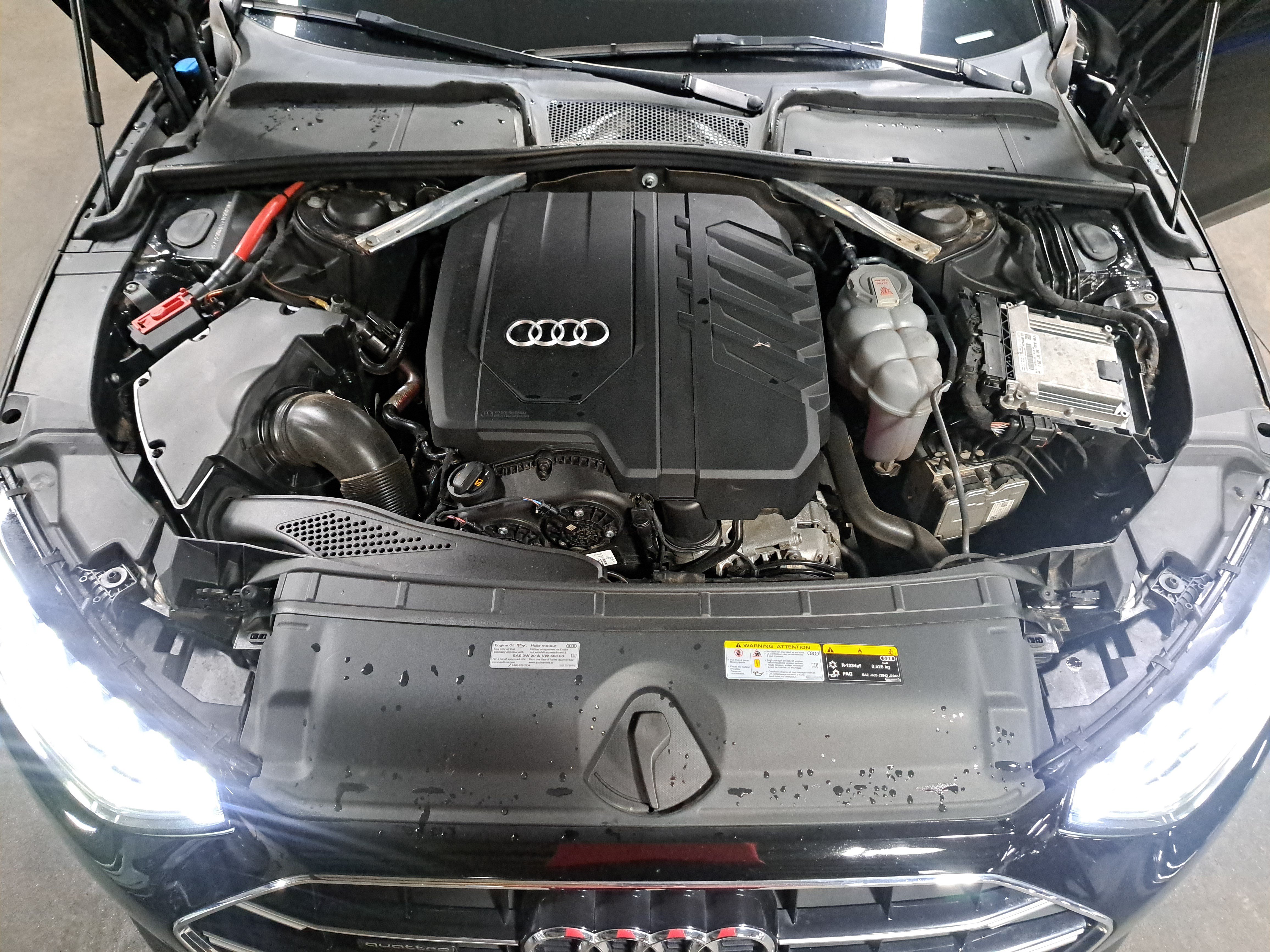 Used 2022 Audi A4 2.0T Premium Plus w/ Premium Plus Package AWD/4WD image 30