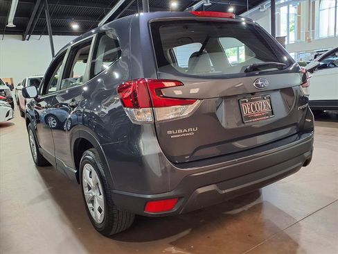 Used 2022 Subaru Forester image 4