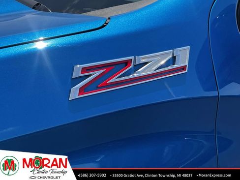 Used 2023 Chevrolet Silverado 1500 RST AWD/4WD image 11