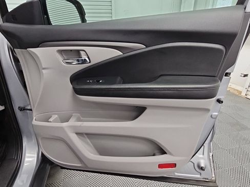 Used 2021 Honda Pilot EX-L image 42