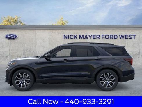 New 2026 Ford Explorer ST-Line image 4