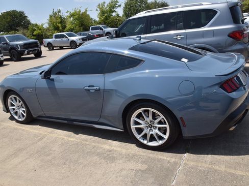 Used 2024 Ford Mustang GT Premium RWD image 9