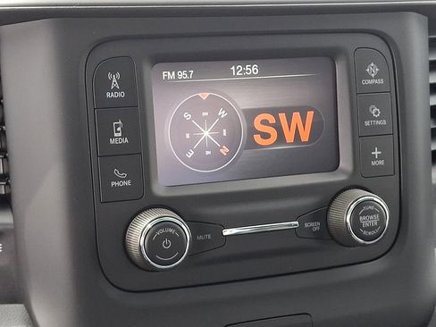 Used 2024 RAM 2500 Tradesman w/ Chrome Appearance Group image 16