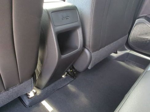 New 2026 Chevrolet Trax LT w/ LT Convenience Package FWD image 21