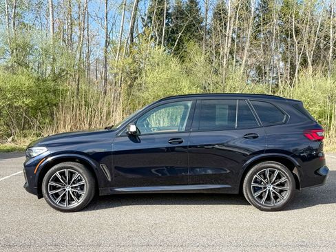 Used 2023 BMW X5 M50i w/ Climate Comfort Package AWD/4WD image 8