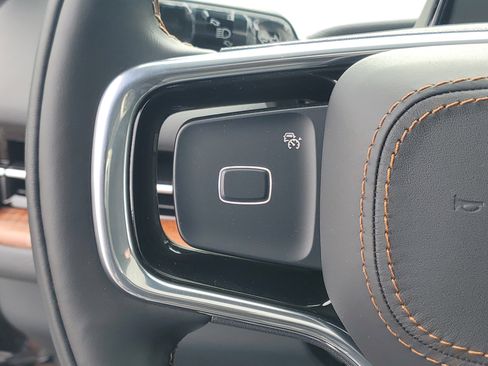 New 2026 Lincoln Navigator L Black Label image 17