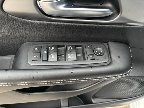 New 2026 Chrysler Pacifica Select image 21